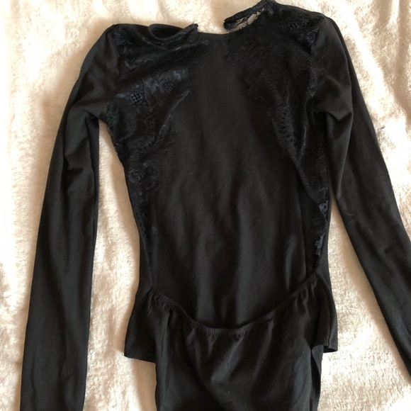 High neck backless - Picture 2 of 2